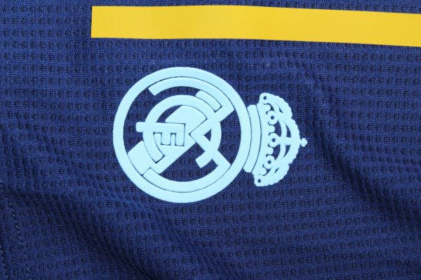 Real Madrid Entrenamiento equipacion / Kid Version / Player Version - Imagen 3
