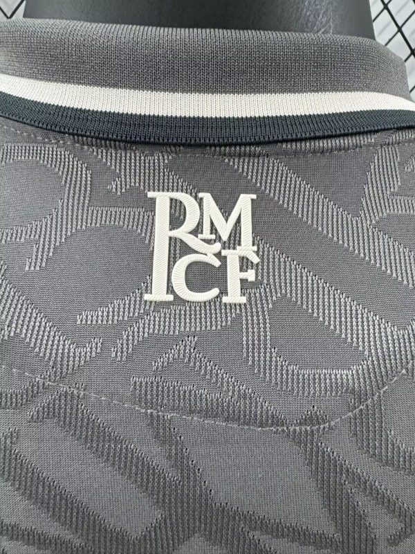 Real Madrid Tercera equipacion / Player Version / Manga larga - Imagen 5