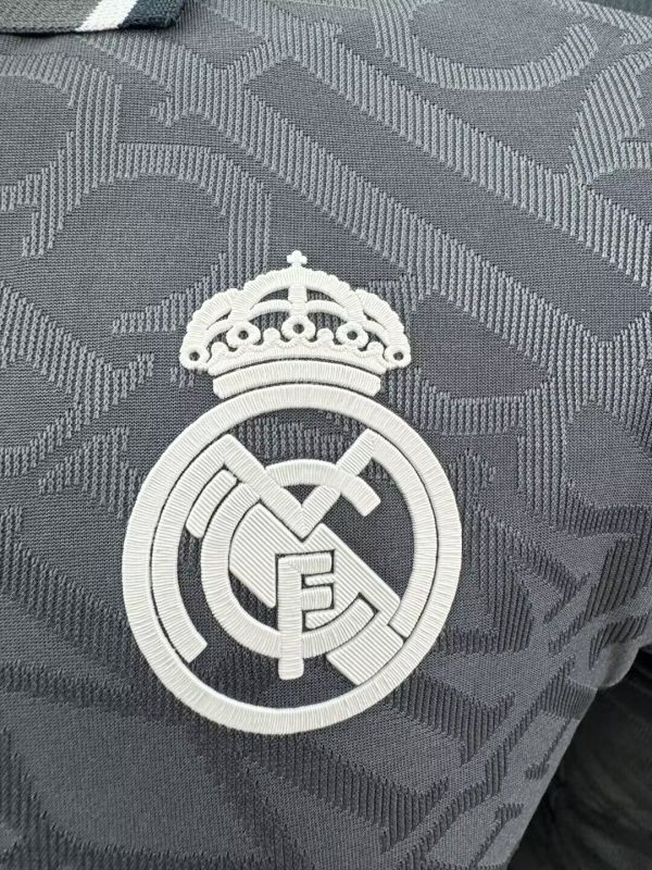 Real Madrid Tercera equipacion / Player Version / Manga larga - Imagen 4