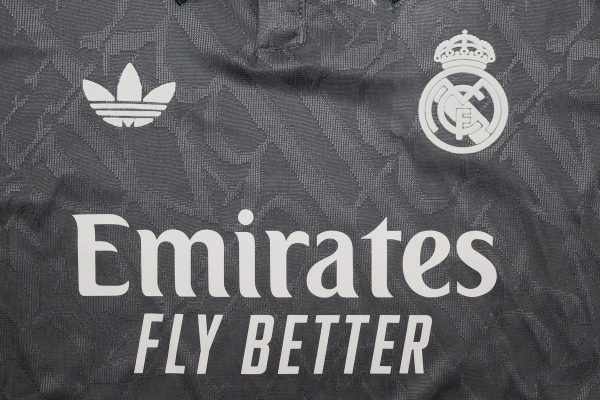 Real Madrid Terecera equipacion / Kid Version / Player Version - Imagen 4