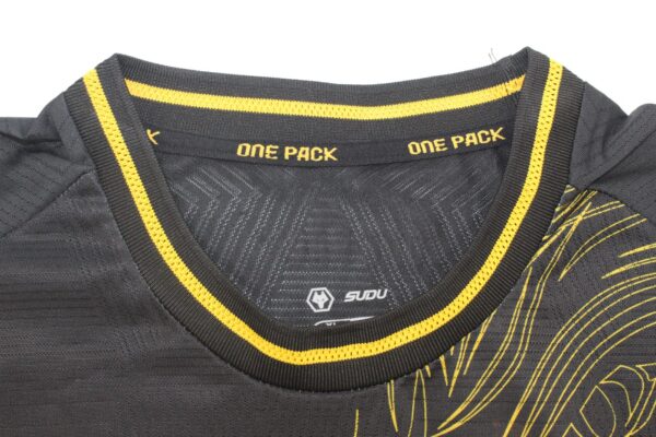 Wolverhampton Wanderers Fc Visitante / Player version - Imagen 5
