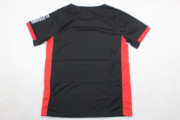 Eintracht Frankfurt Visitante / Fan version - Imagen 2