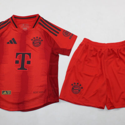 FC Bayern München Local / Kid version / Player version