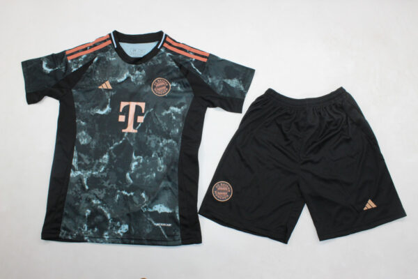 FC Bayern München Visitante / Kid version / Fan version