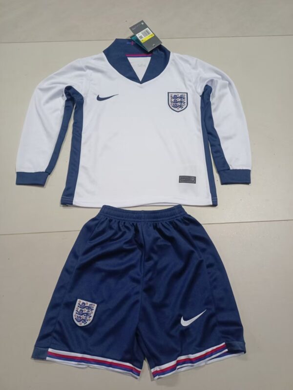 Inglaterra Local / Kid version / Fan version / Manga Larga