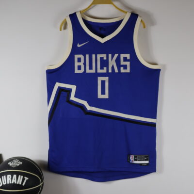 Milwaukee Bucks Local / Lillard / Fan version