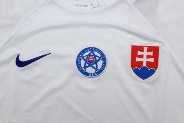 Eslovaquia Visitante / Fan version - Imagen 4