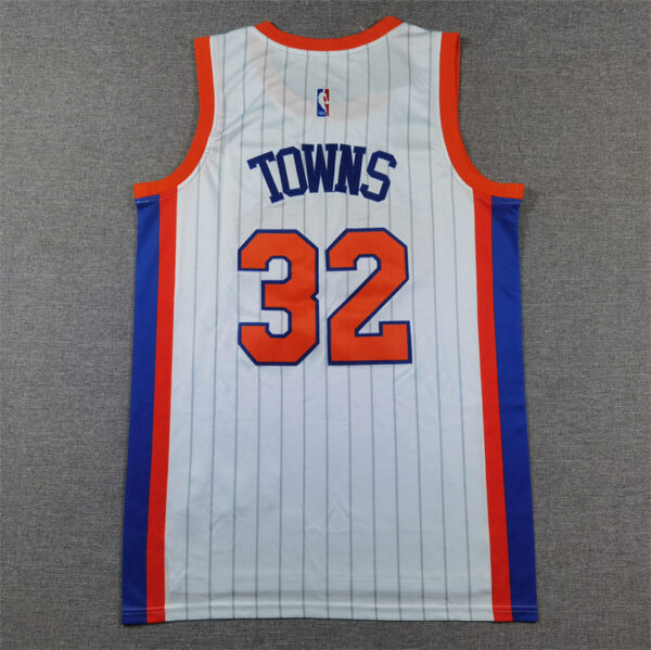New York Knicks Local / Towns / Player version - Imagen 3