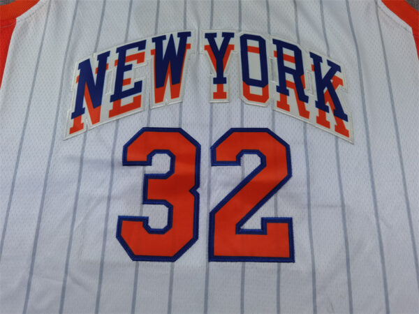 New York Knicks Local / Towns / Player version - Imagen 4