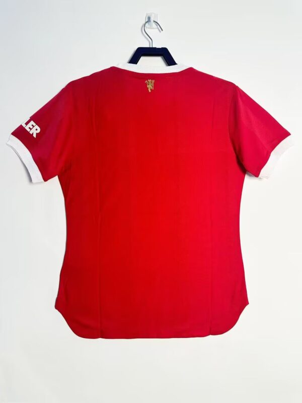 Manchester United Fc Local / Player version / Retro 21-22 - Imagen 4