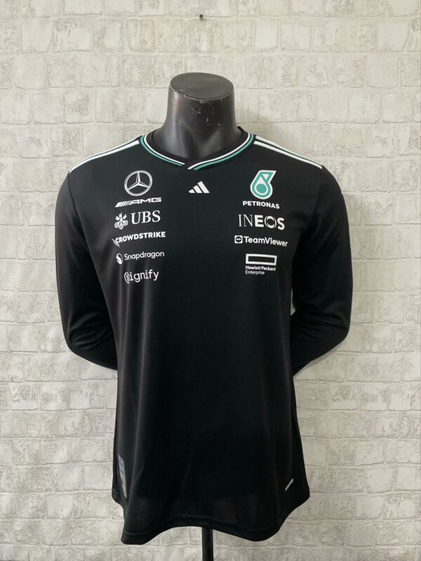 Mercedes Benz Manga larga Negro
