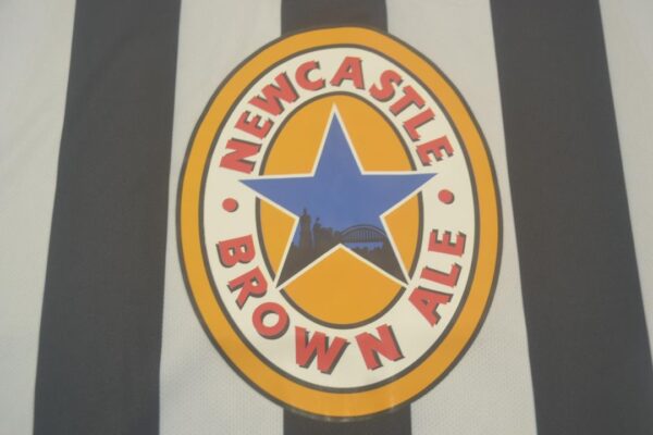 Newcastle United FC Local / Fan version / Manga Larga / Retro 97-99 - Imagen 2