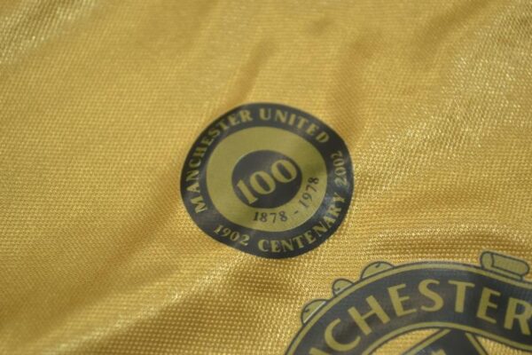 Machester United Fc Gold / Centenario Edition / Fan version / Retro 01-02 - Imagen 4