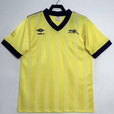 Arsenal Fc Visitante / Fan version / Retro 83-86