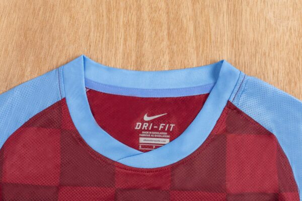 Aston Villa FC Local / Fan version / Retro 11-12 - Imagen 4