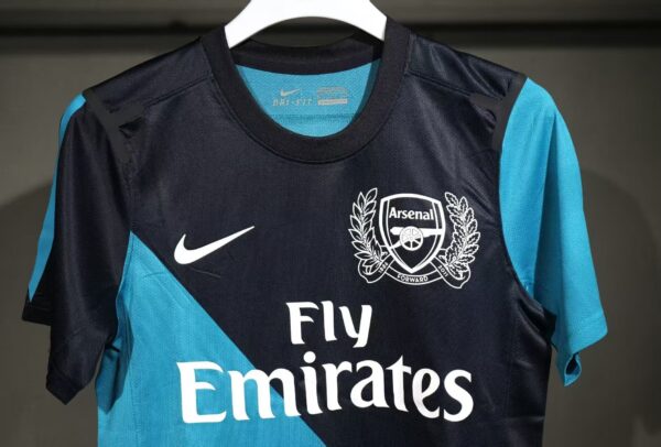 Arsenal Fc Visitante / Player version / Retro 11-12 - Imagen 2