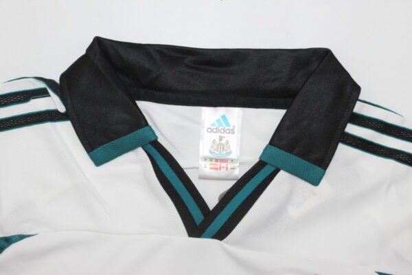 Newcastle United FC Visitante / Fan version / Retro 99-00 - Imagen 3