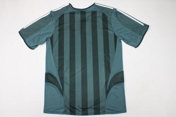Newcastle United FC Visitante / Fan version / Retro 05-06 - Imagen 4