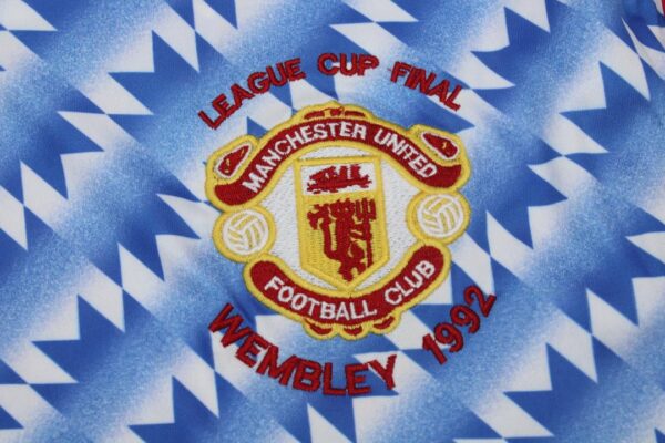 Machester United Fc Visitante / Fan version / Manga larga / Final Copa Liga / Retro 90-92 - Imagen 2