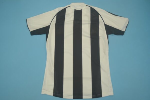 Newcastle United FC Local / Fan version / Retro 05-06 - Imagen 3