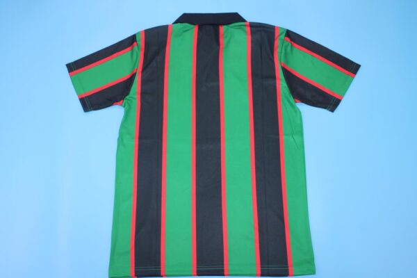 Aston Villa FC Visitante / Fan version / Retro 94-95 - Imagen 4