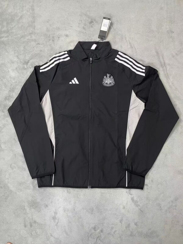 Newcastle United FC Viaje 2 / Cortavientos