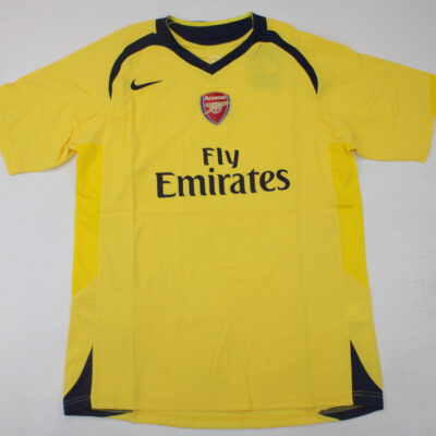 Arsenal Fc Visitante / Fan version / Retro 06-07