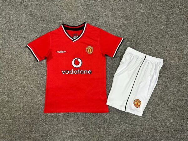 Machester United Local / Kid version / Fan version / Retro 01-02