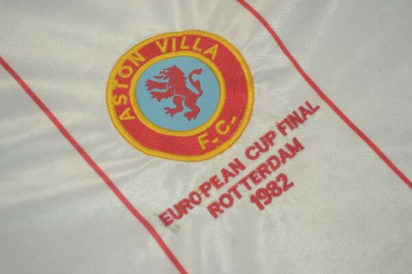Aston Villa FC Visitante / Fan version / Final European Cup / Retro 82-83 - Imagen 3