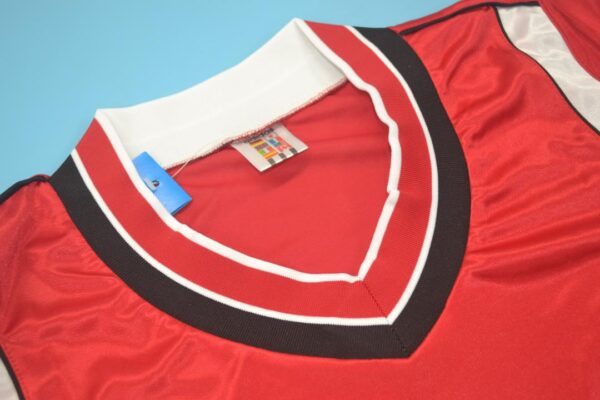 Machester United Fc Local / Fan version / Retro 84-86 - Imagen 2