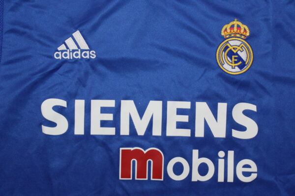 Real Madrid Tercera equipacion / Fan version / Retro 04-05 - Imagen 2