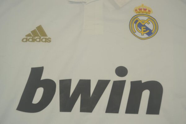 Real Madrid Local / Fan version / Retro 11-12 - Imagen 2