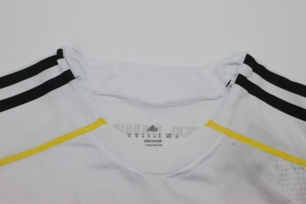 Real Madrid Local / Player version / Manga Larga / Retro 09-10 - Imagen 4