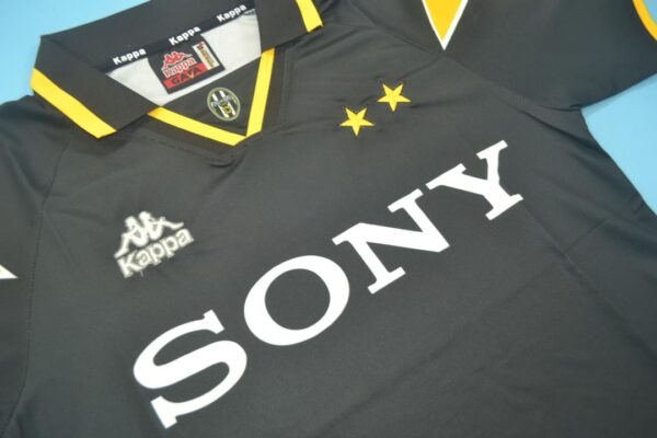 Juventus FC Tercera equipacion / Fan version / Retro 95-96 - Imagen 3