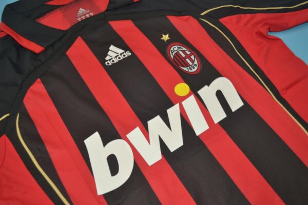 AC Milan Local / Fan version / Retro 06-07 - Imagen 2