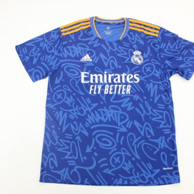 Real Madrid Visitante / Fan version / Retro 21-22