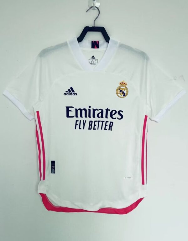 Real Madrid Local / Player version / Retro 20-21