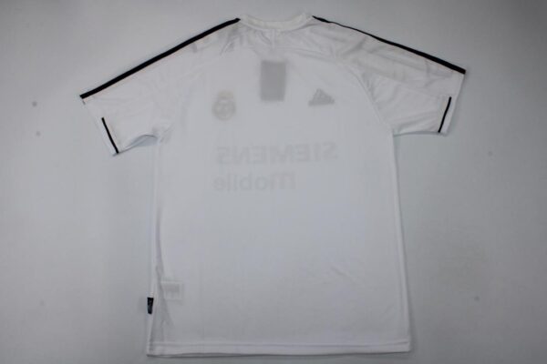 Real Madrid Local / Fan version / Retro 03-04 - Imagen 4