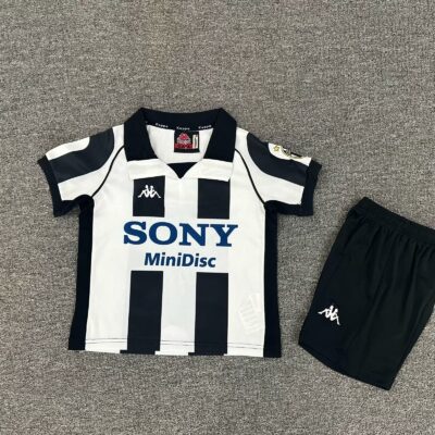 Juventus FC Local / Kid version / Fan version / Retro 97-98