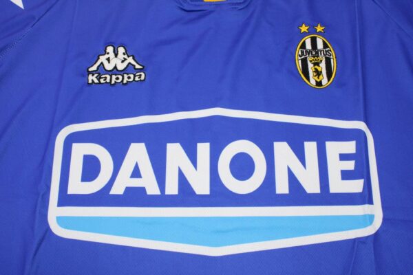 Juventus FC Visitante / Fan version / Retro 94-95 - Imagen 2