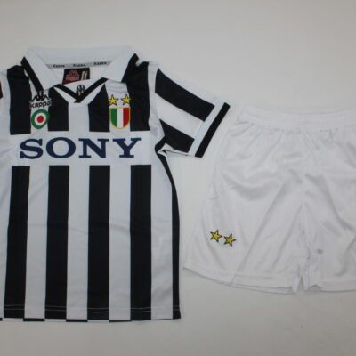 Juventus FC Local / Kid version / Fan version / Retro 95-96