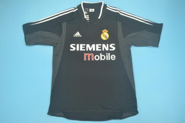 Real Madrid Visitante / Fan version / Retro 04-05