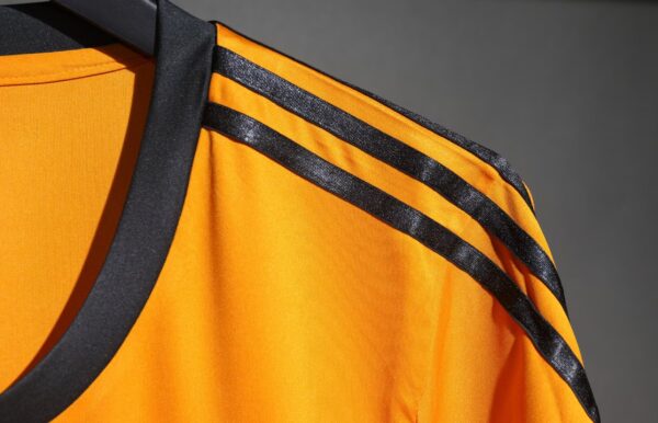 Real Madrid Tercera equipacion / Player version / Manga Larga / Retro 13-14 - Imagen 4