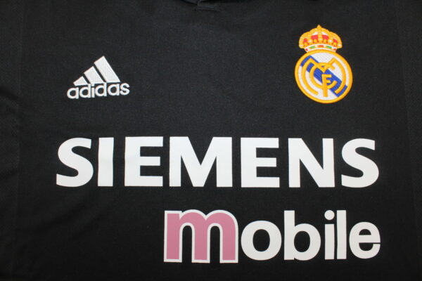 Real Madrid Visitante / Fan version / Retro 02-03 - Imagen 3