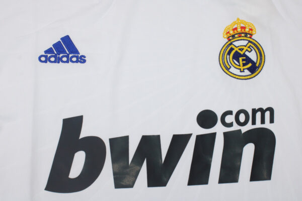 Real Madrid Local / Fan version / Manga Larga / Retro 10-11 - Imagen 2