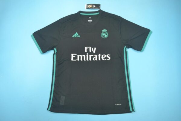 Real Madrid Visitante / Fan version / Retro 17-18