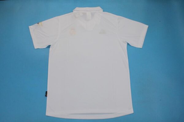 Real Madrid Especial version / Fan version / Retro 02-03 - Imagen 3