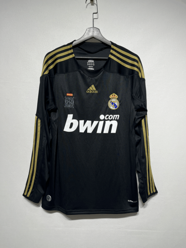 Real Madrid Tercera equipacion / Fan version / Manga Larga / Retro 09-10