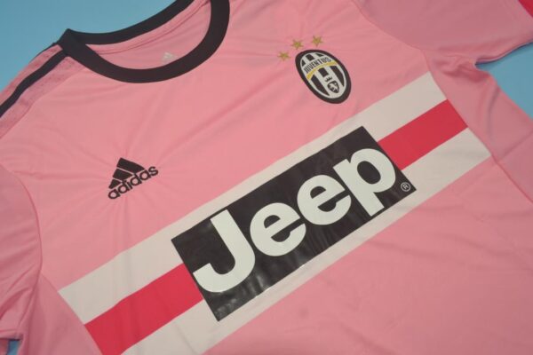 Juventus FC Visitante / Fan version / Retro 15-16 - Imagen 2