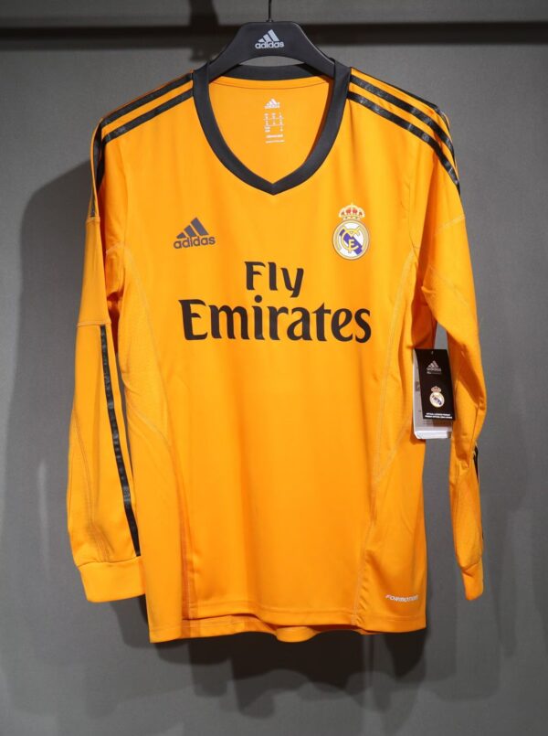 Real Madrid Tercera equipacion / Player version / Manga Larga / Retro 13-14